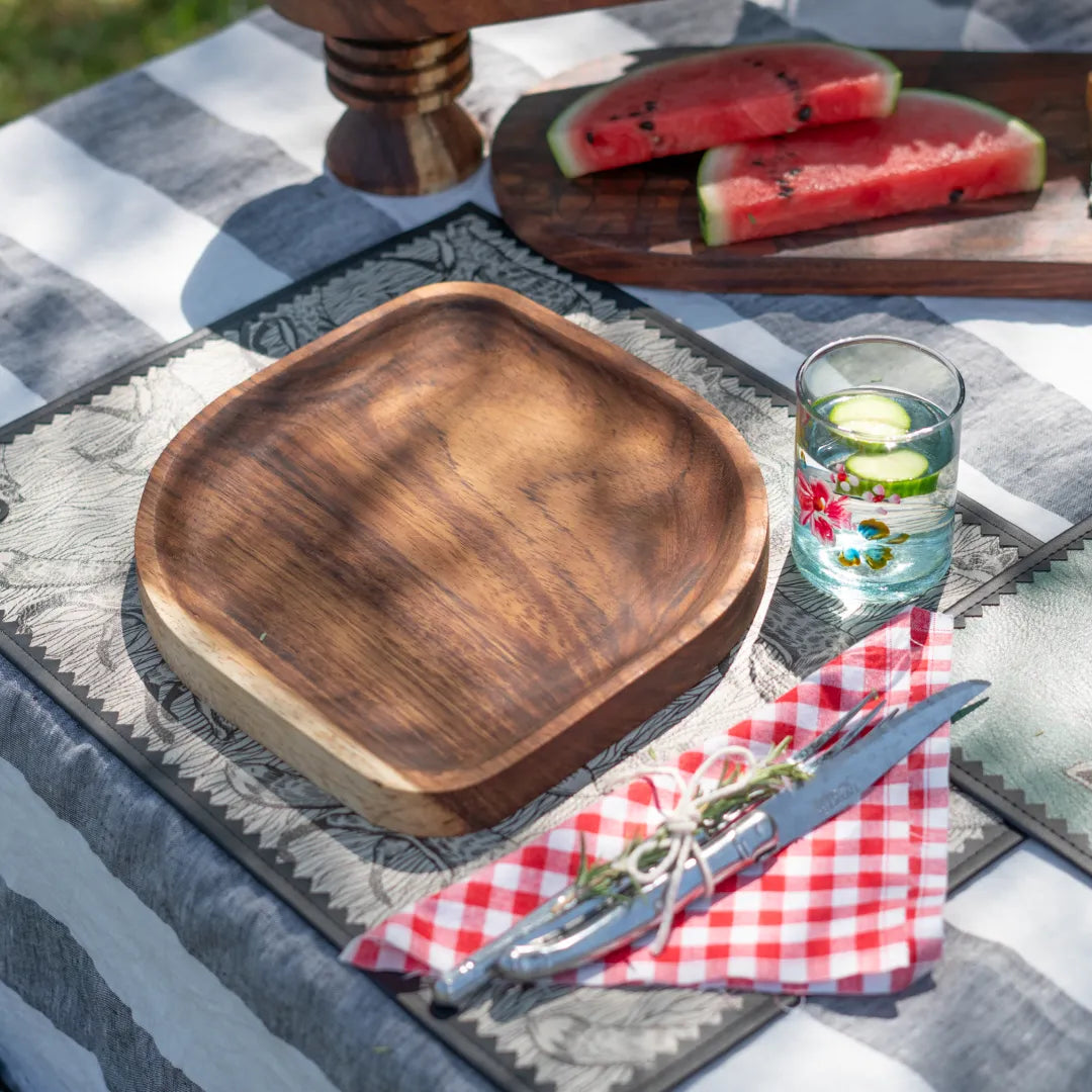 Platos de Madera de Parota